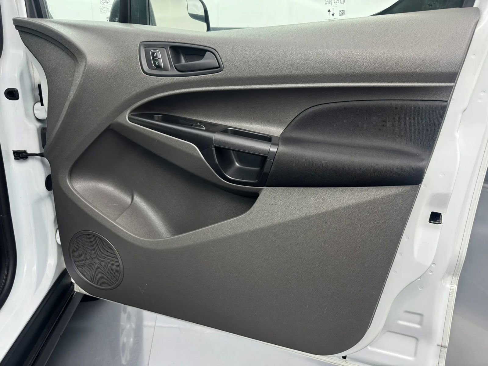 Used 2021 Ford Transit Connect XL image 23