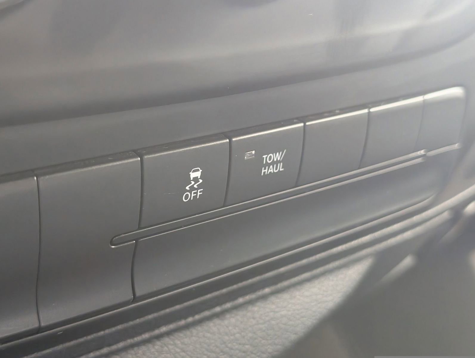 Used 2015 RAM 1500 Express image 21