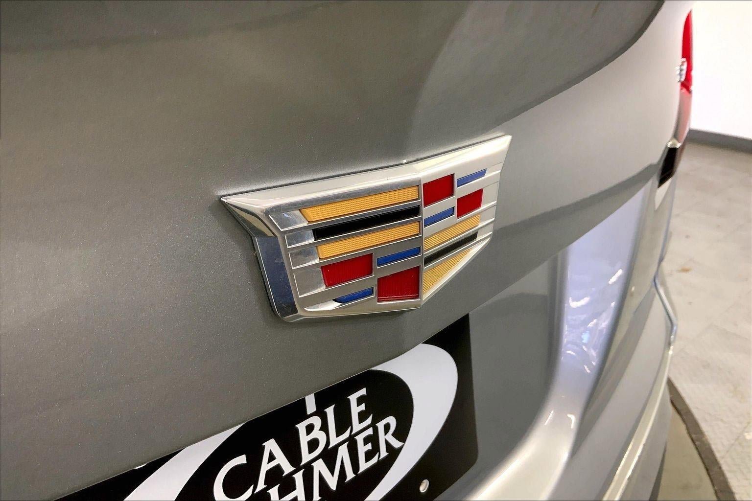 Used 2024 Cadillac XT4 Premium Luxury image 29
