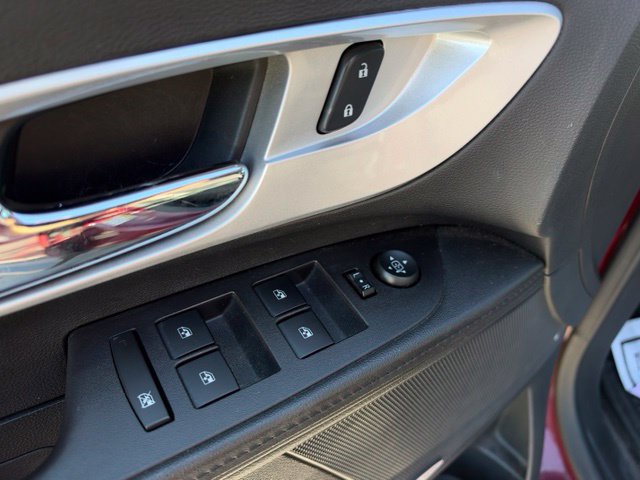 Used 2016 Chevrolet Equinox LT AWD/4WD image 15