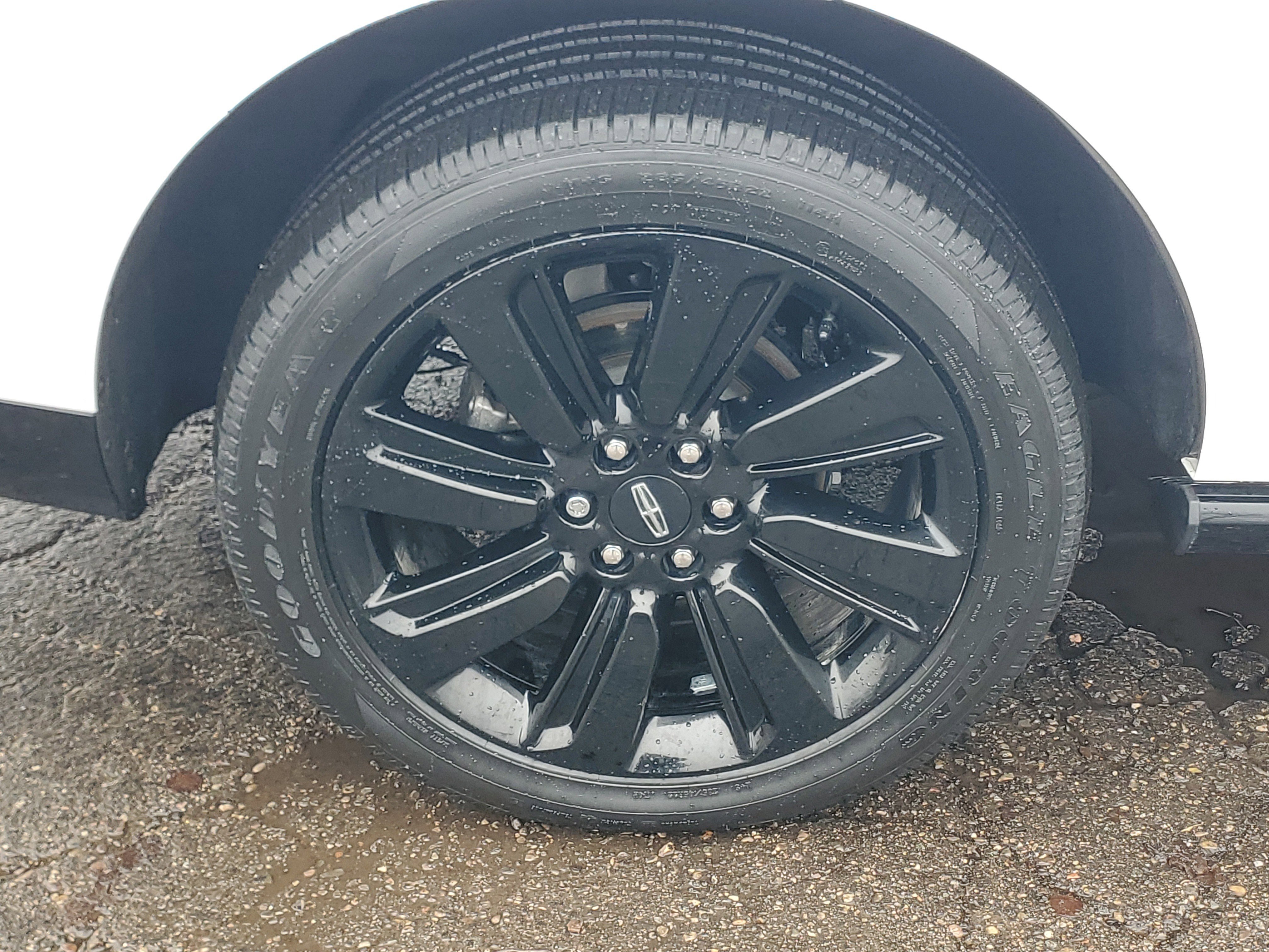 Certified 2023 Lincoln Navigator Reserve AWD/4WD image 7