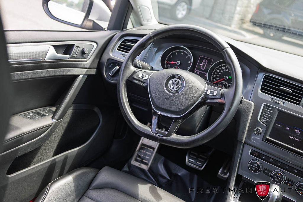 Used 2017 Volkswagen Golf Alltrack SEL AWD/4WD image 34