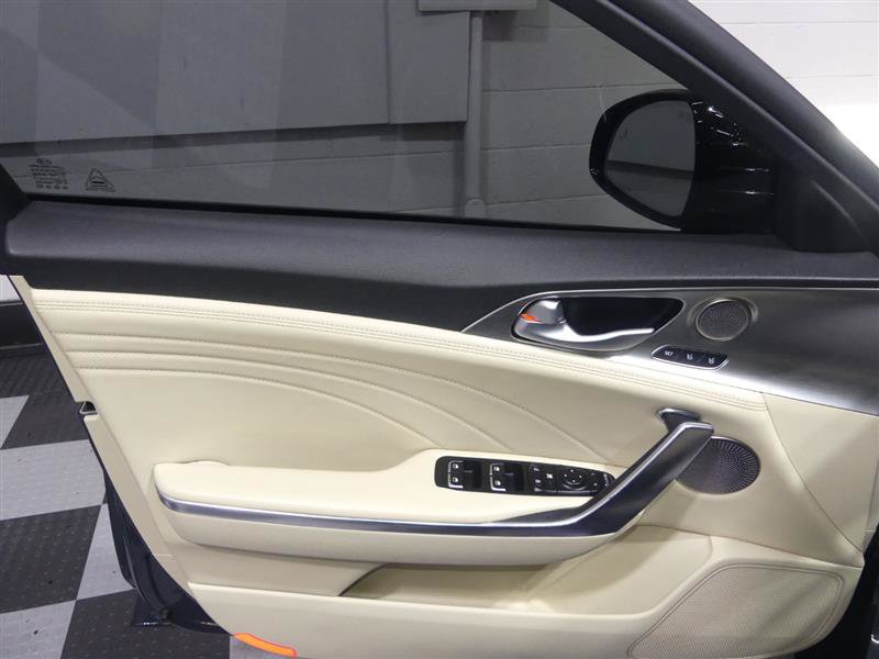 Used 2022 Kia Stinger GT2 AWD/4WD image 18