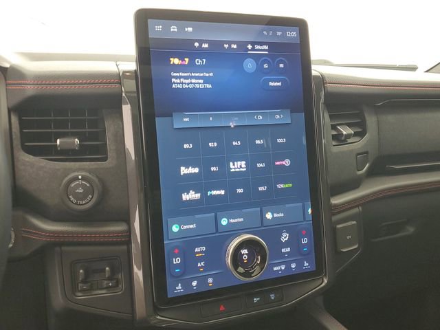 Used 2023 Ford Expedition Limited image 28