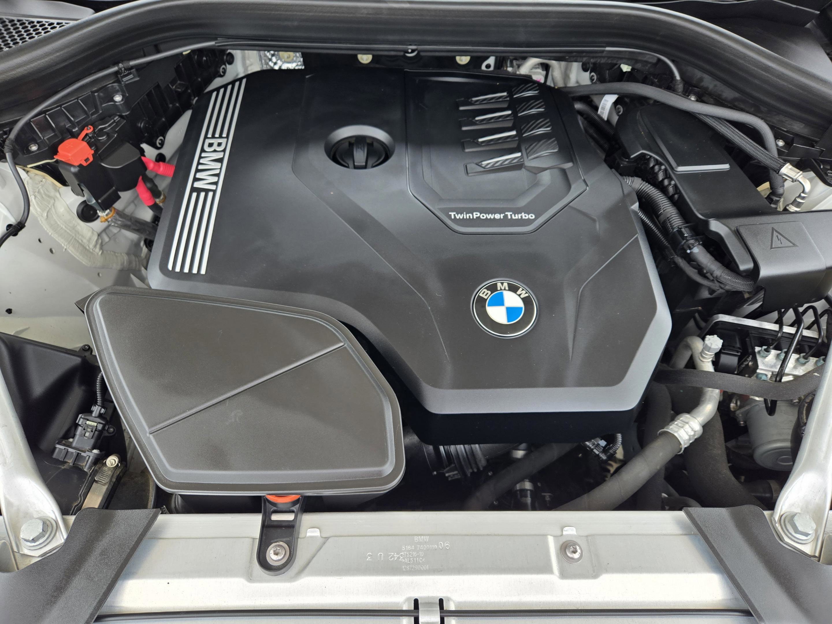 Used 2022 BMW X4 xDrive30i w/ Premium Package 2 AWD/4WD image 11