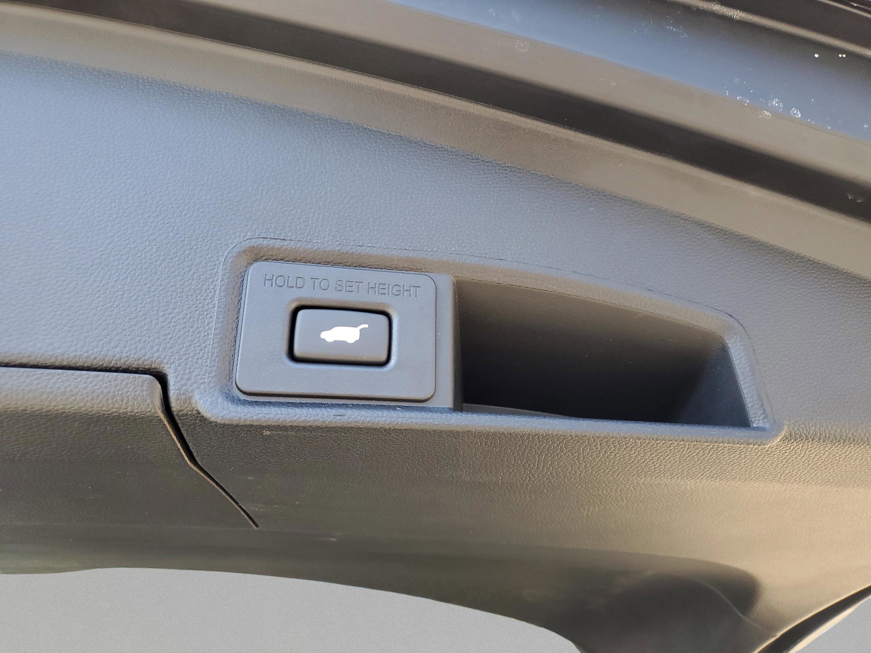 New 2026 Acura RDX SH-AWD image 11
