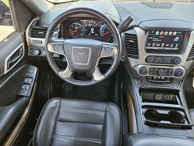Used 2020 GMC Yukon XL Denali w/ Denali Ultimate Package AWD/4WD image 27