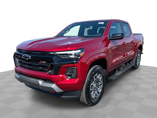 Used 2024 Chevrolet Colorado Z71 w/ Z71 Convenience Package 2