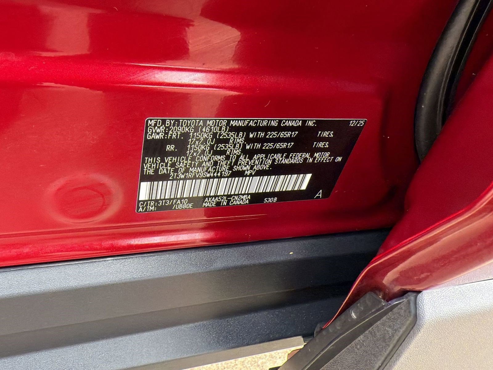 Used 2025 Toyota RAV4 XLE w/ Convenience Package FWD image 21