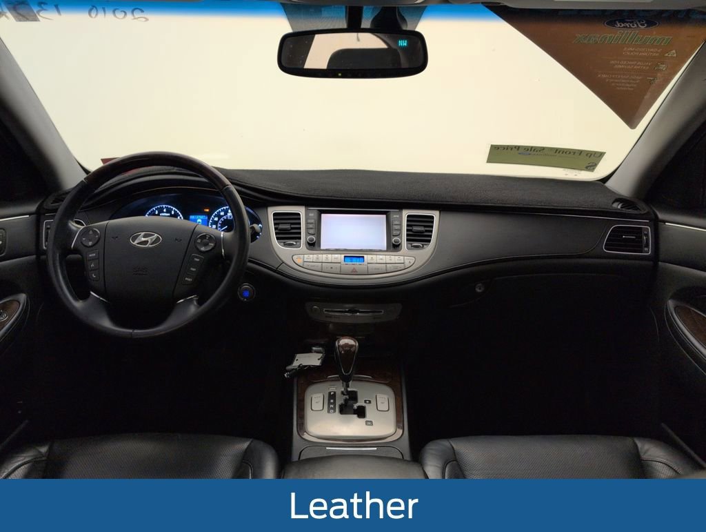 Used 2010 Hyundai Genesis 4.6 image 9