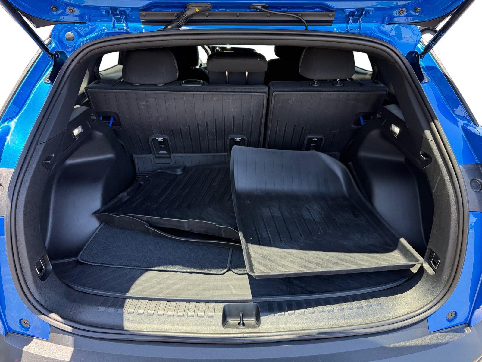 Used 2025 Chevrolet Blazer EV LT FWD image 17