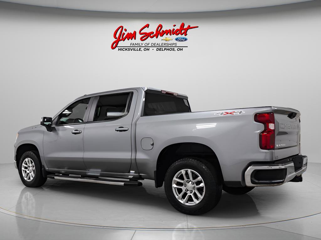 Used 2023 Chevrolet Silverado 1500 LT AWD/4WD image 4