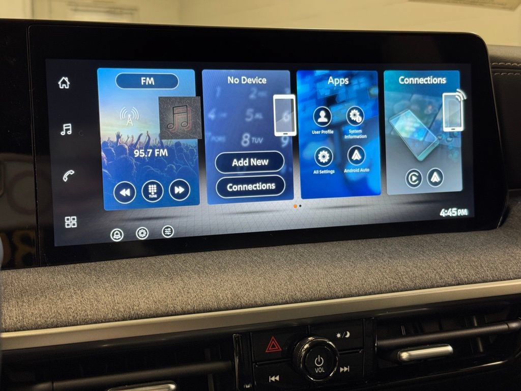 New 2026 Nissan Kicks SV w/ SV Premium Package AWD/4WD image 35