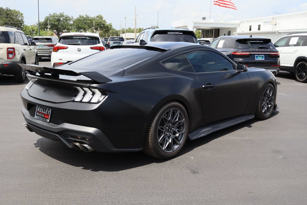Used 2024 Ford Mustang GT Premium w/ GT Performance Package RWD image 9