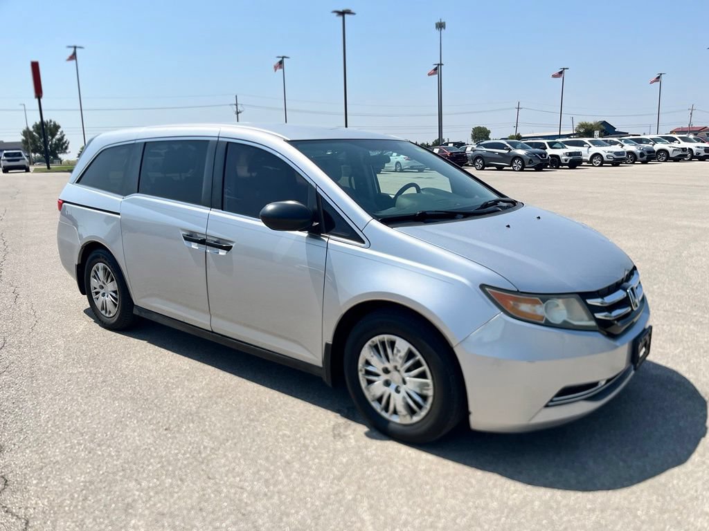 Used 2015 Honda Odyssey LX image 6