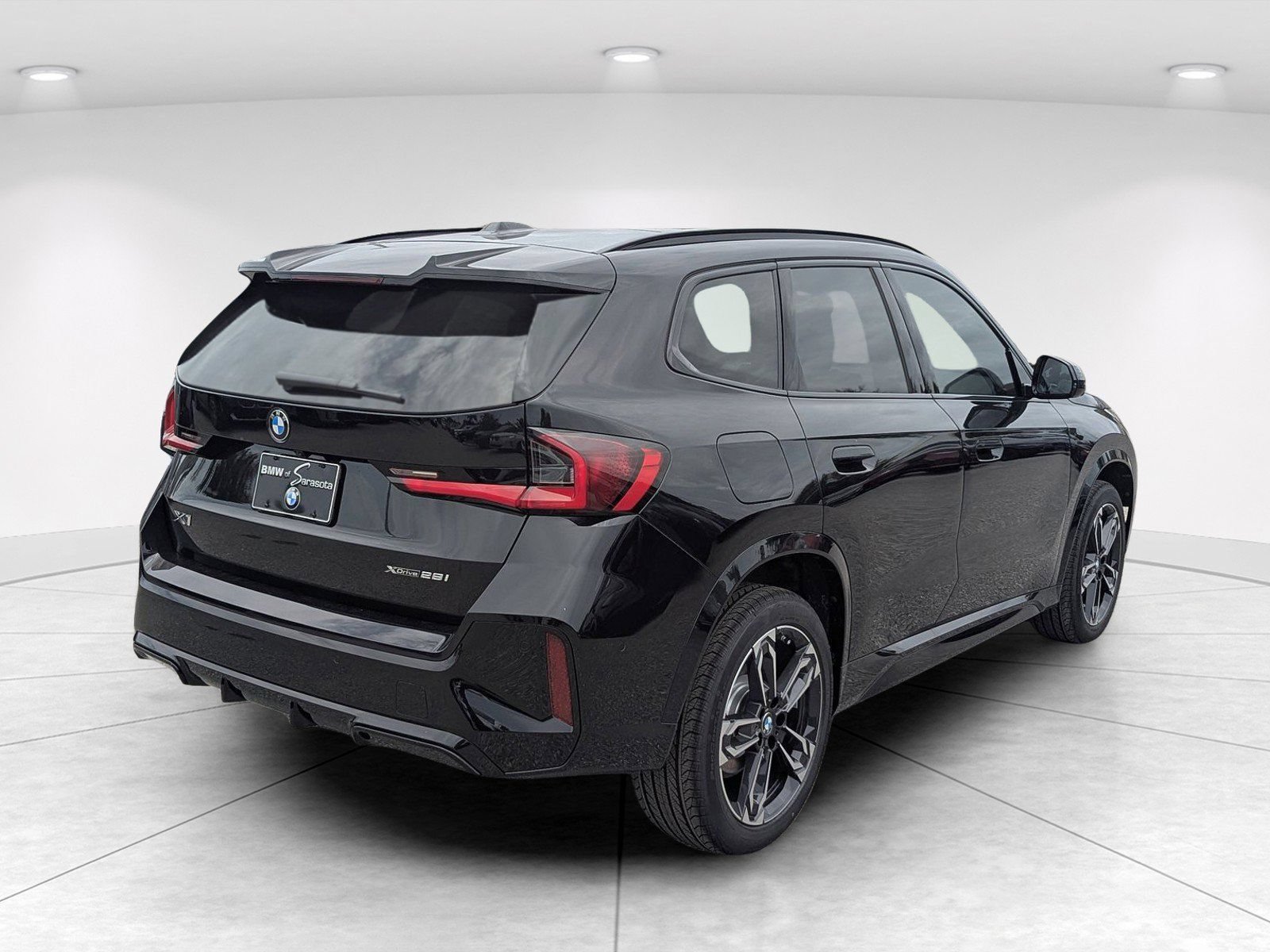 New 2026 BMW X1 xDrive28i w/ Technology Package AWD/4WD image 7