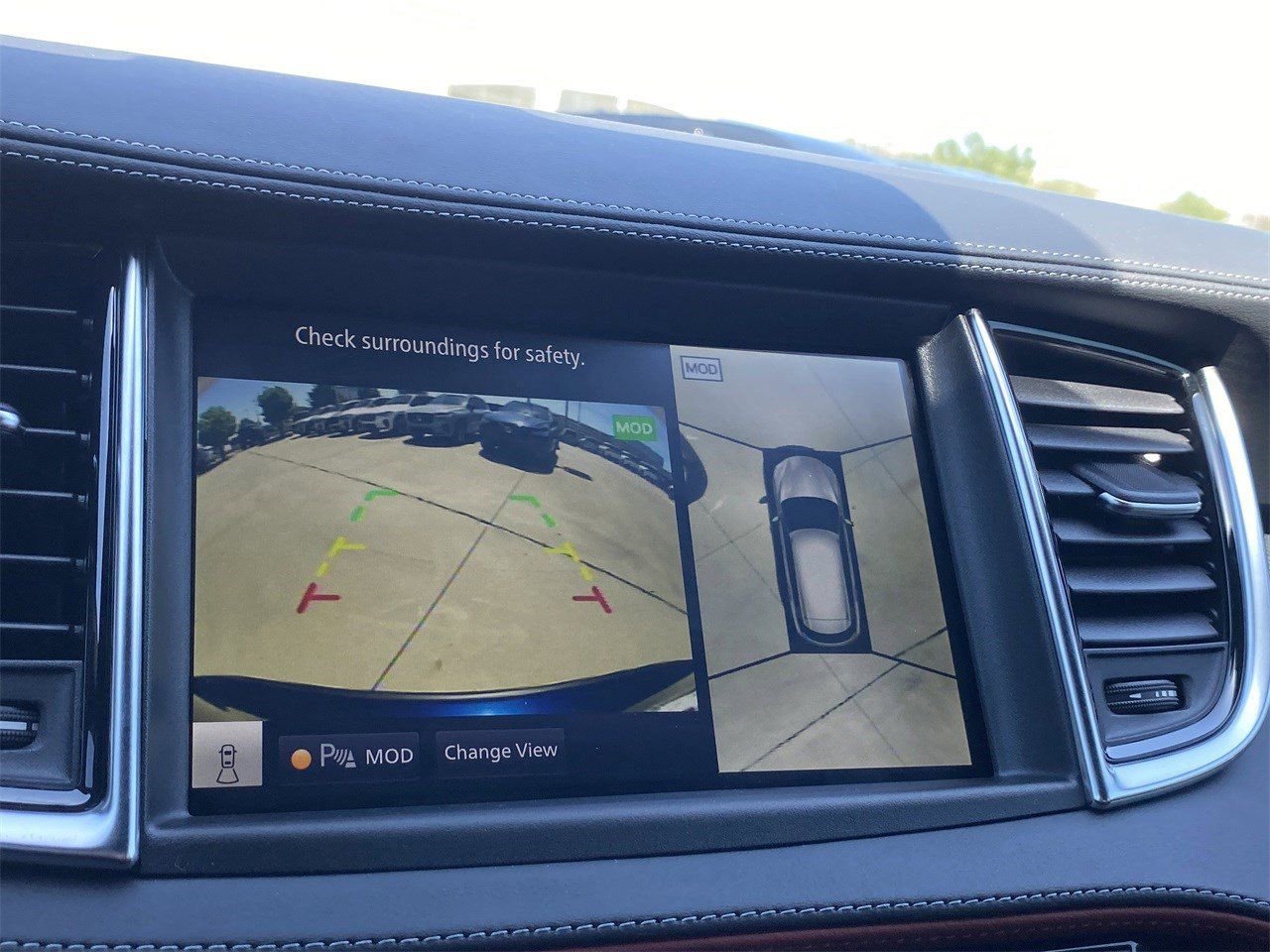 New 2025 INFINITI QX50 Sport image 21