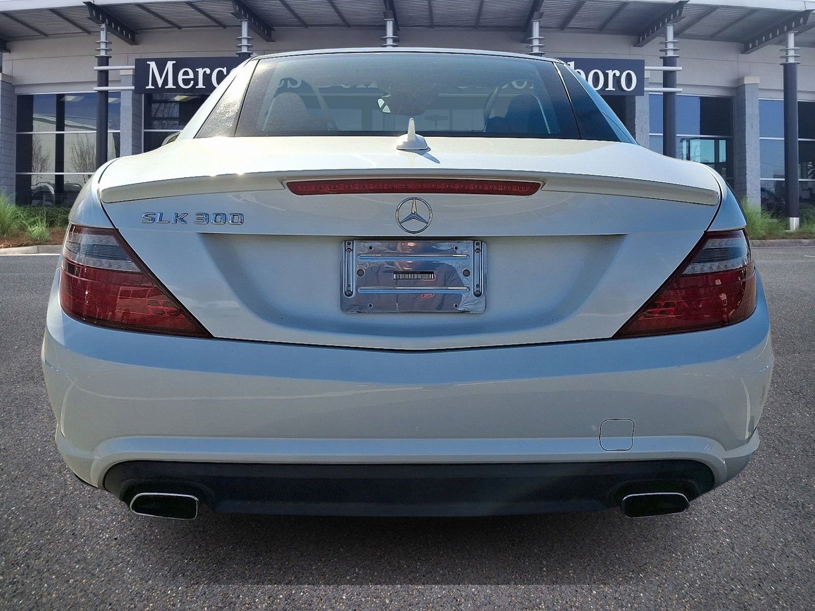 Certified 2016 Mercedes-Benz SLK 300 image 5