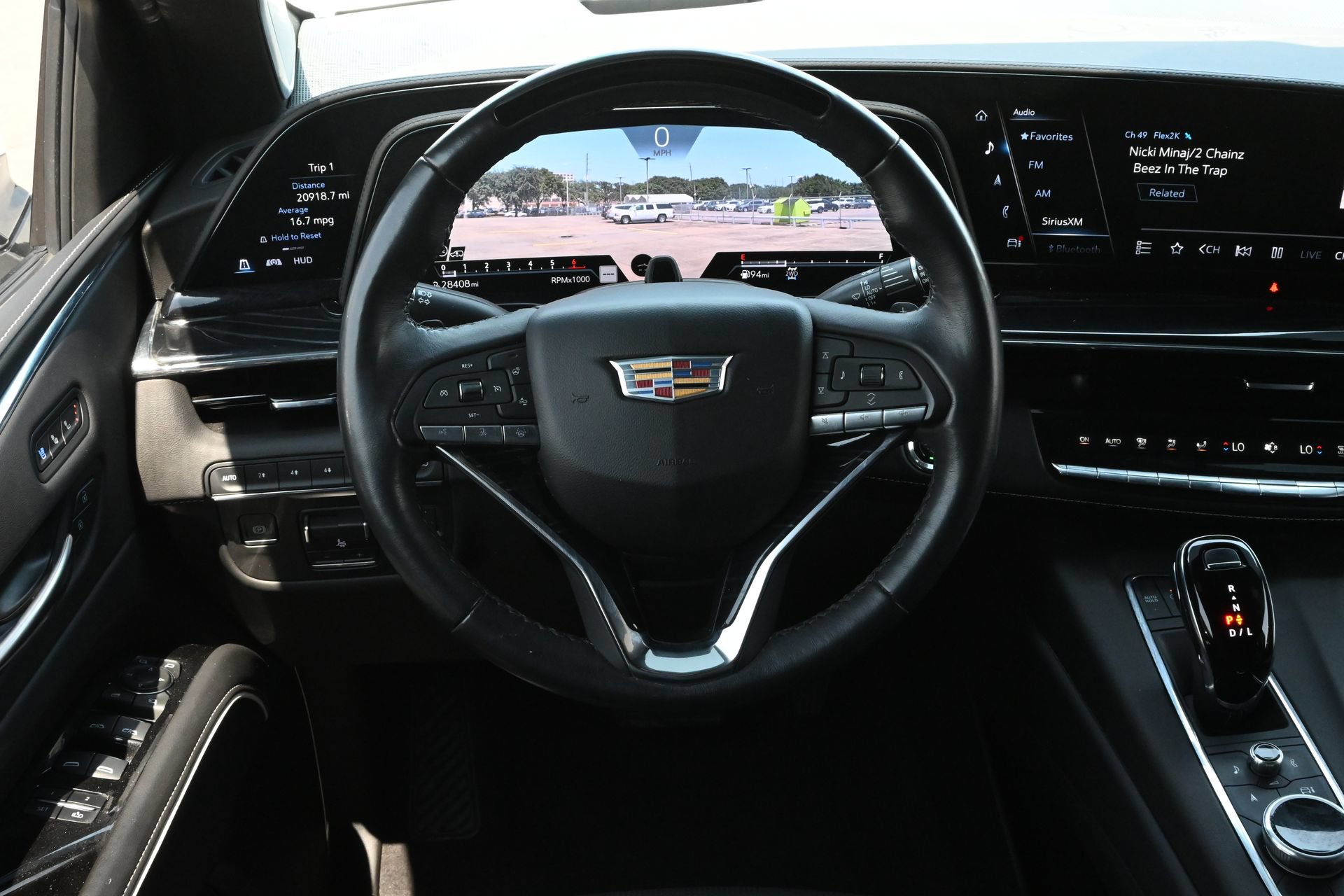 Used 2023 Cadillac Escalade ESV Sport w/ LPO, ONYX Package AWD/4WD image 11