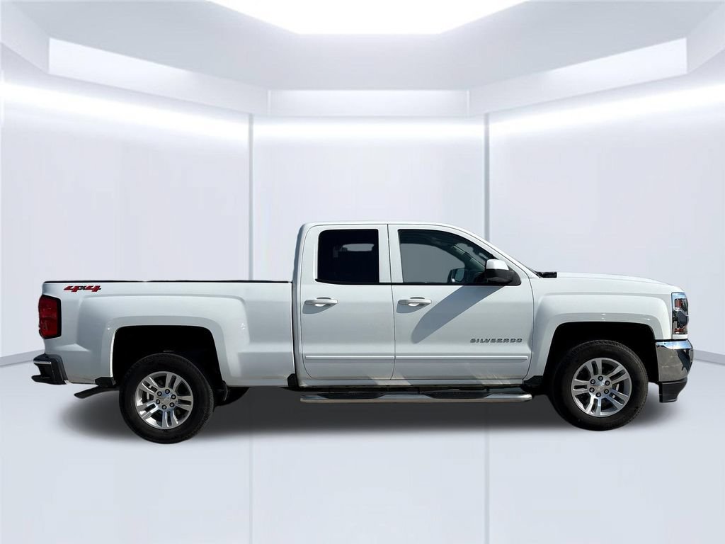 Used 2019 Chevrolet Silverado 1500 LT w/ All Star Edition AWD/4WD image 6