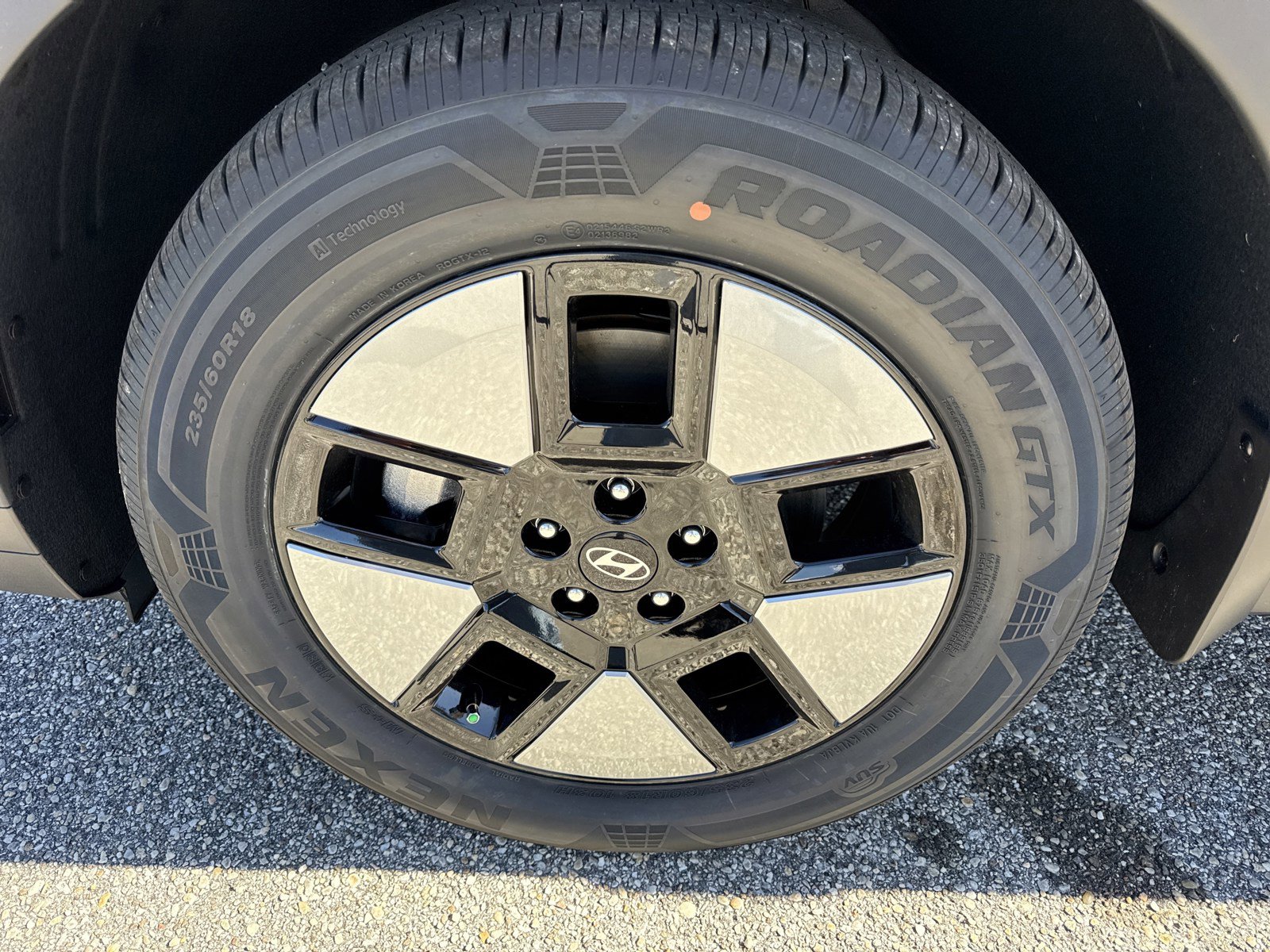 New 2026 Hyundai Santa Fe SEL image 9