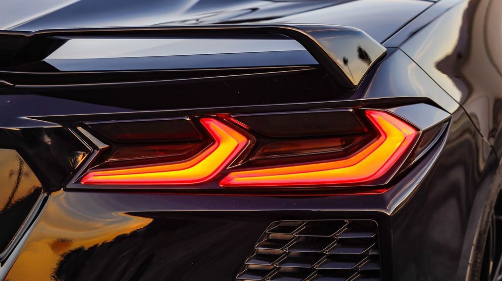 Used 2020 Chevrolet Corvette Stingray w/ 2LT Preferred Equipment Group image 10