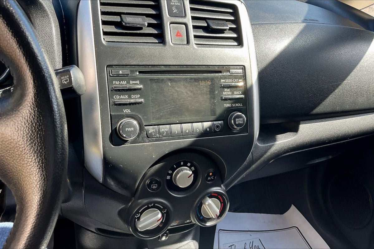 Used 2014 Nissan Versa Note SV w/ SL Package FWD image 15