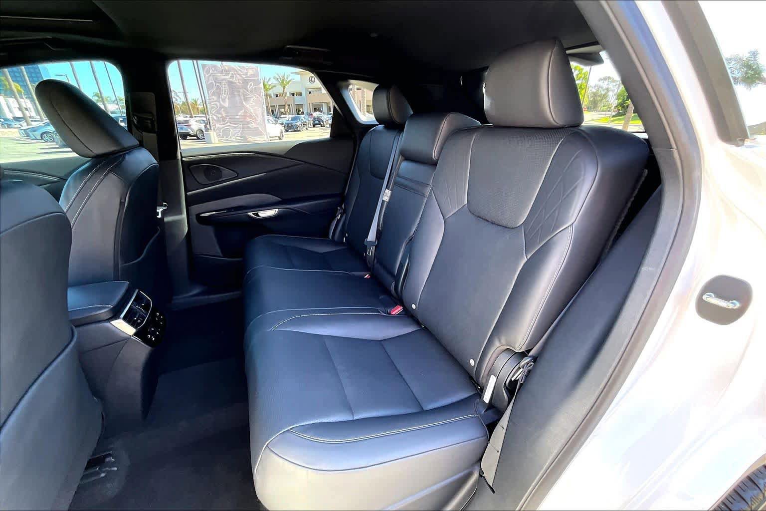Certified 2023 Lexus RX 350 Premium Plus w/ Cold Area Package FWD image 18