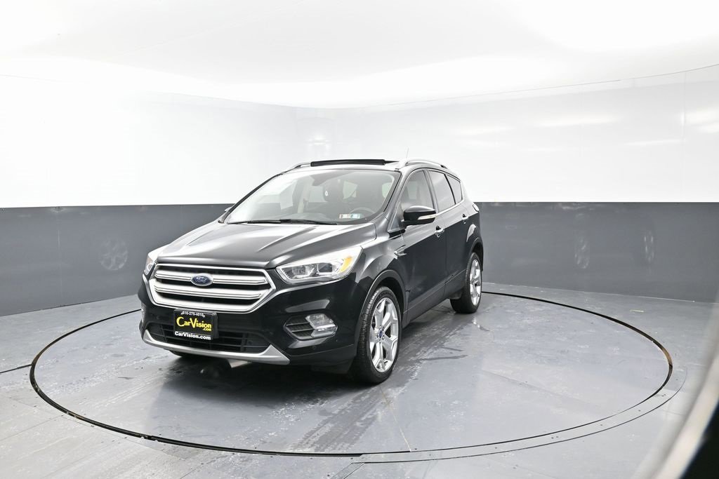 Used 2018 Ford Escape Titanium image 5
