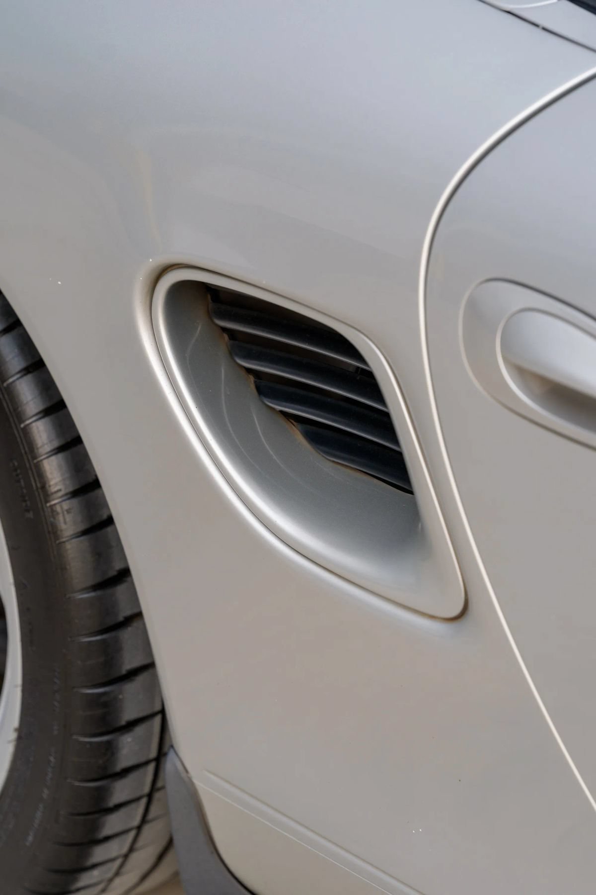 Used 1999 Porsche Boxster RWD image 98