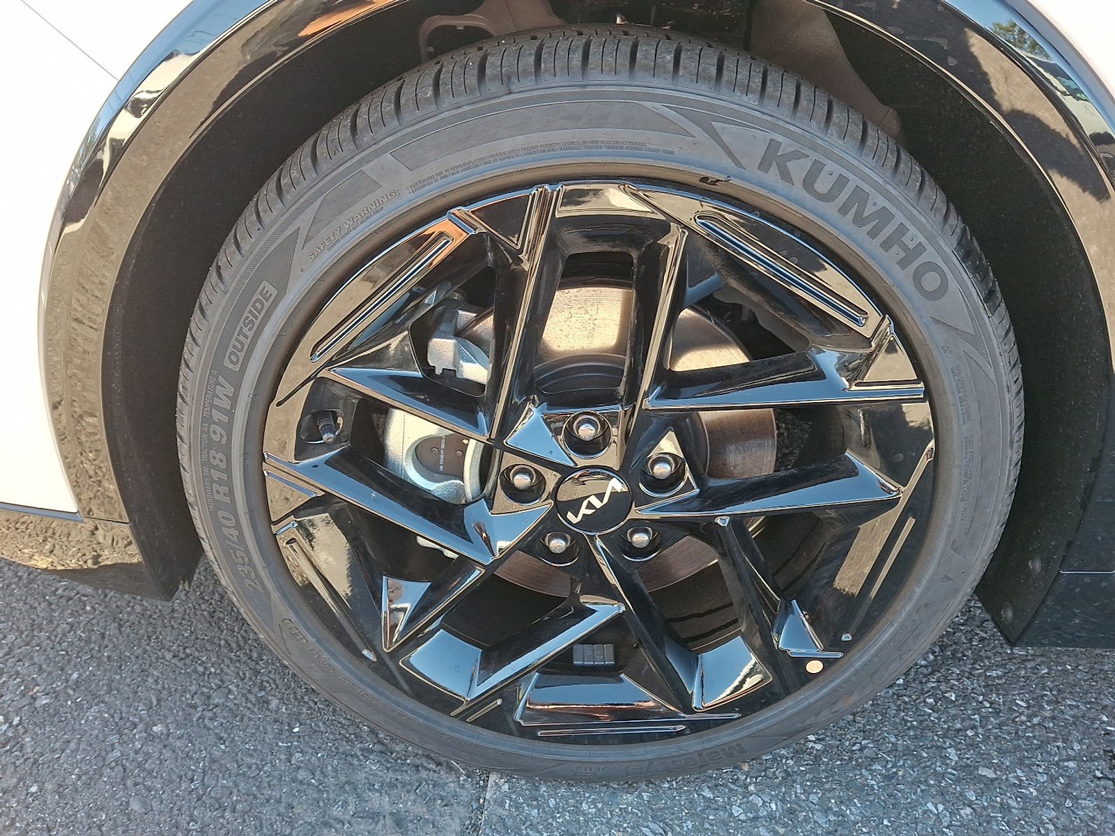 New 2025 Kia K4 GT-Line Turbo image 4