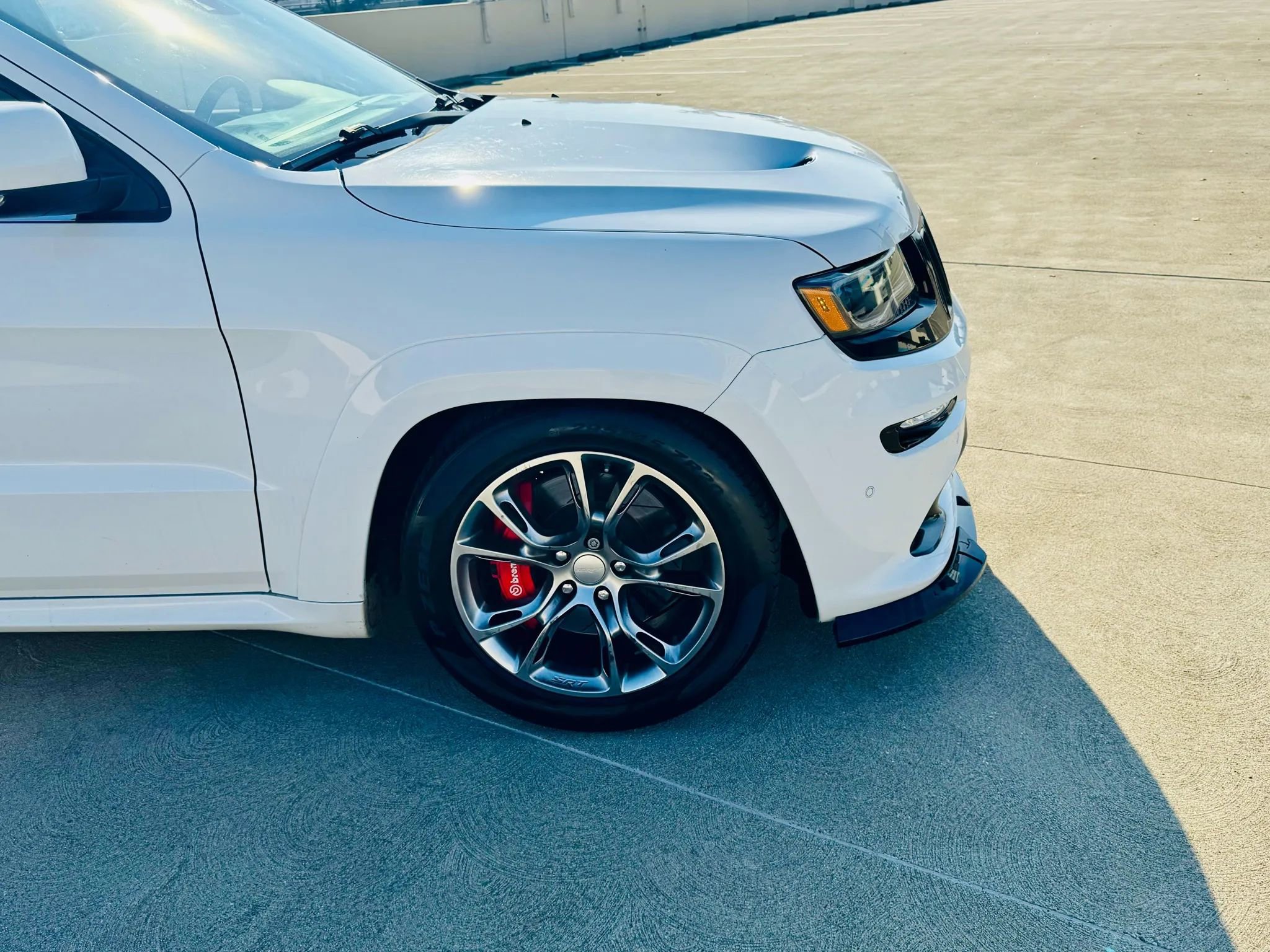 Used 2014 Jeep Grand Cherokee SRT8 w/ Luxury Group II image 18