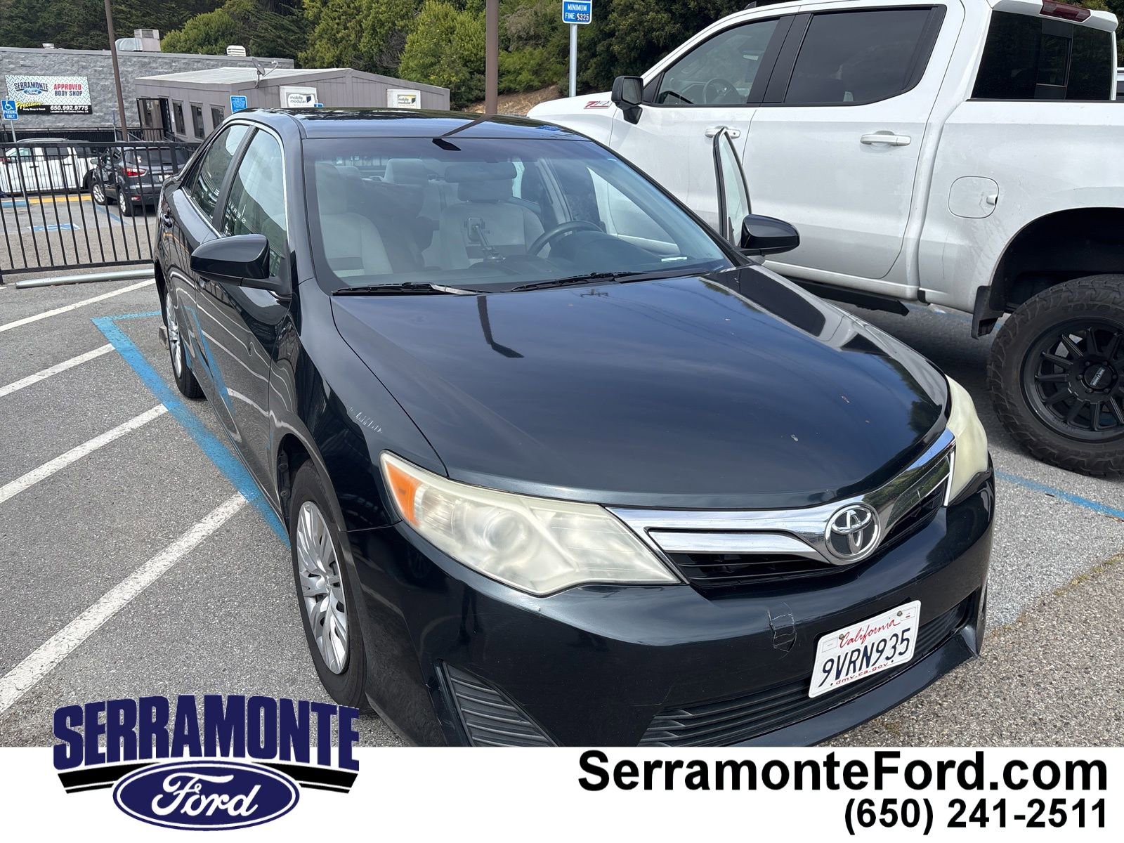 Used 2014 Toyota Camry LE w/ Fleet Convenience Package FWD video 1