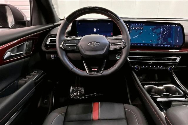 Used 2026 Chevrolet Traverse RS image 6