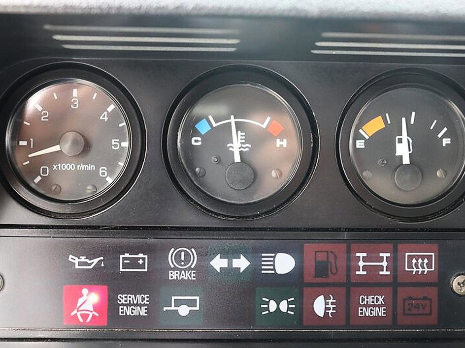 Used 1997 Land Rover Defender 90 AWD/4WD image 60