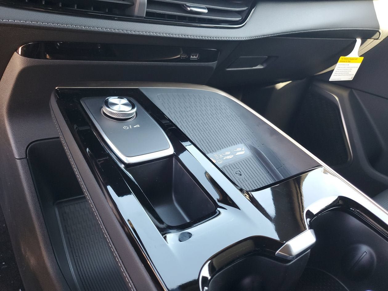 New 2026 Buick Enclave Avenir w/ Super Cruise Package FWD image 23