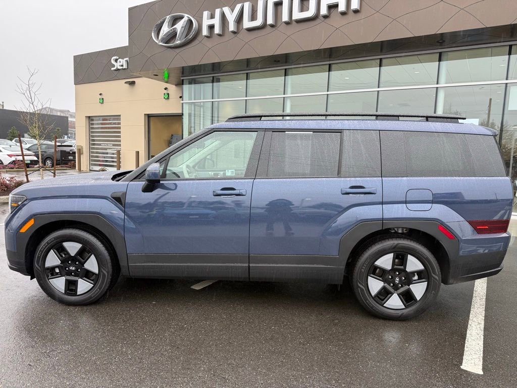 Certified 2025 Hyundai Santa Fe SEL image 2
