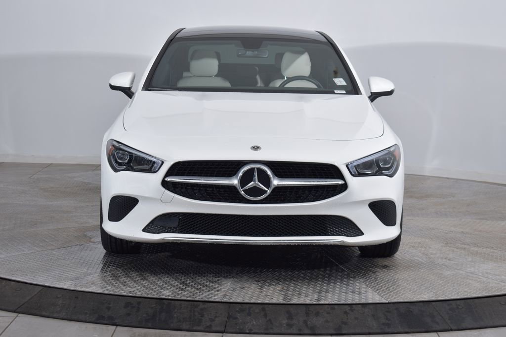 Used 2023 Mercedes-Benz CLA 250 4MATIC image 9