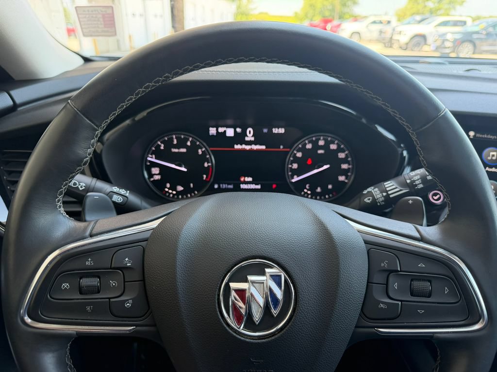 Used 2022 Buick Envision Avenir w/ Technology Package II AWD/4WD image 7