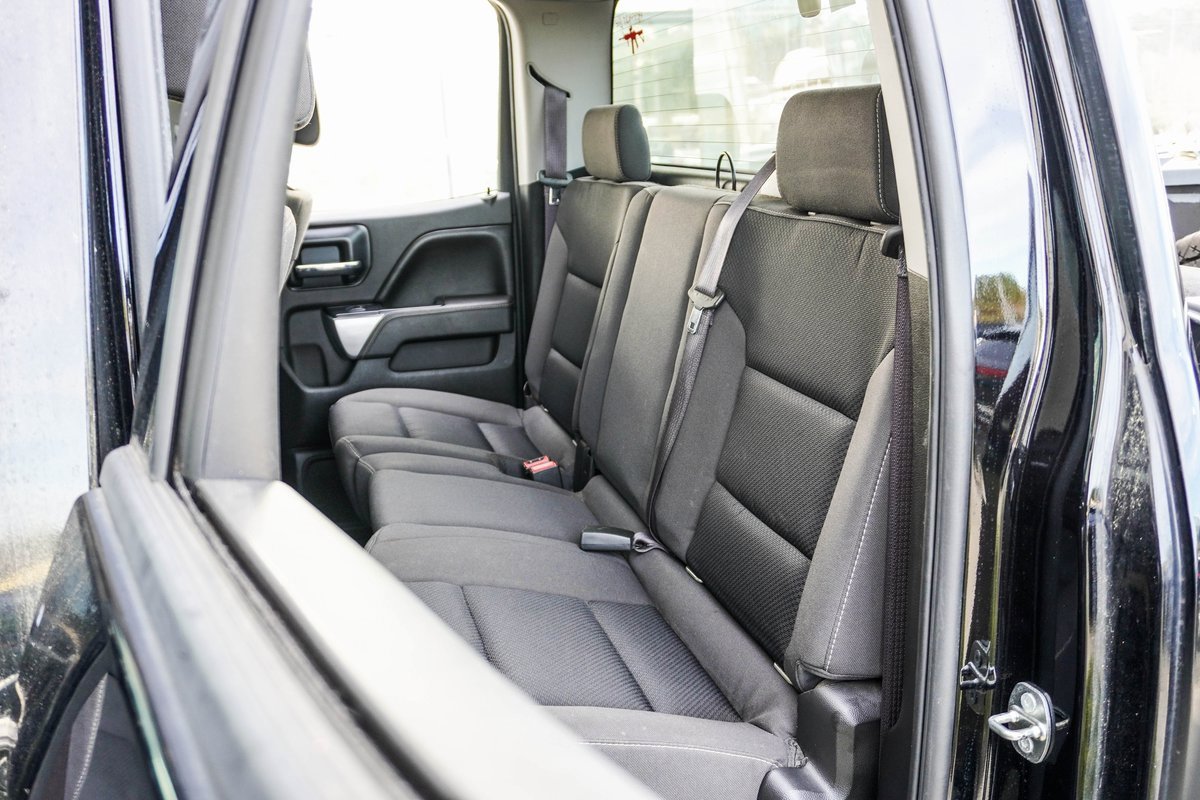 Used 2016 Chevrolet Silverado 2500 LT w/ LT Convenience Package image 18