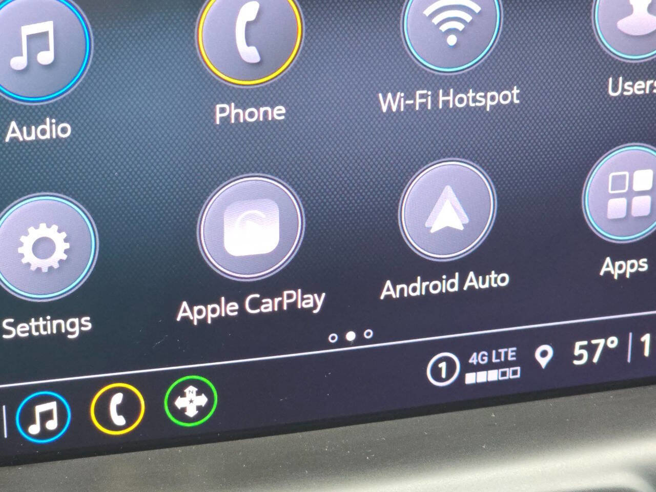 Used 2023 GMC Terrain SLT image 17