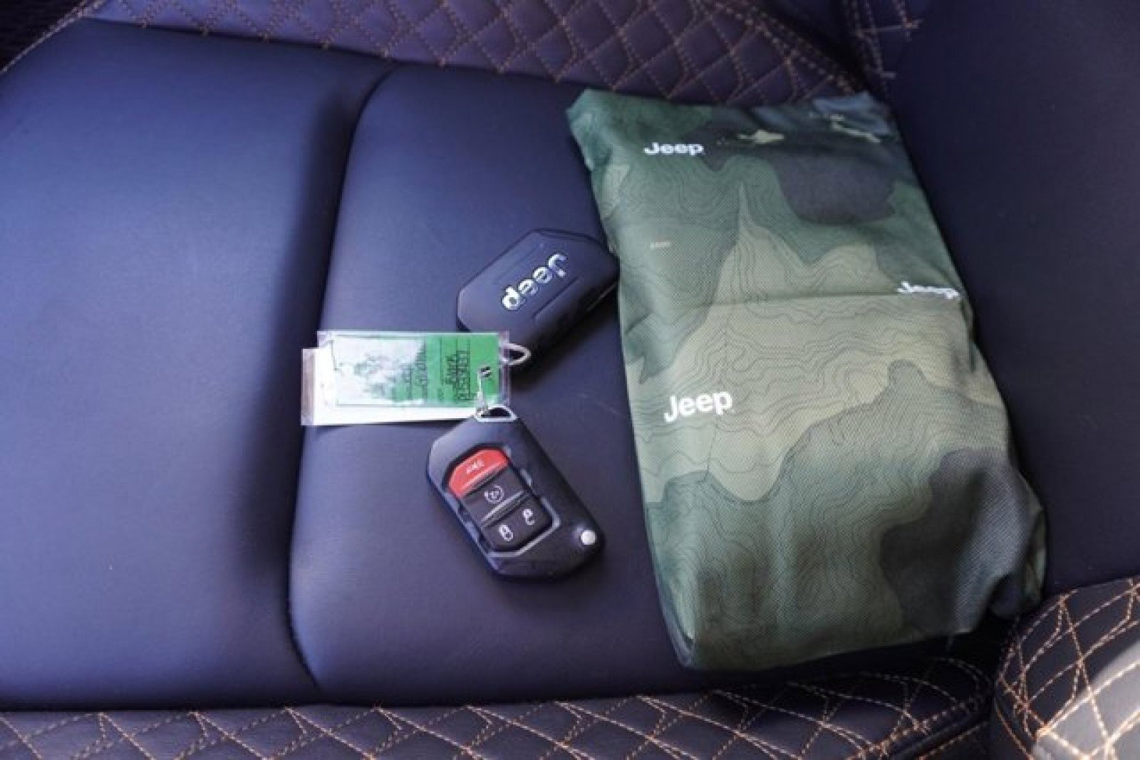 Used 2023 Jeep Gladiator Overland image 30