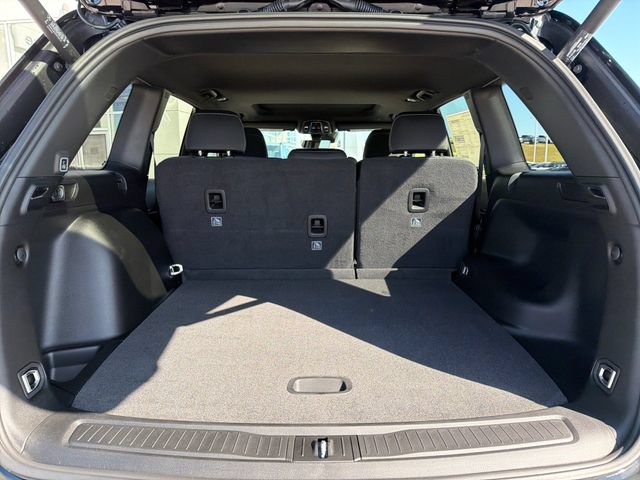 New 2026 Jeep Grand Cherokee Laredo X AWD/4WD image 38