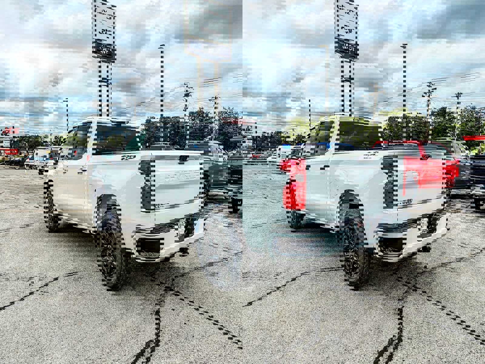 New 2026 Chevrolet Silverado 1500 Custom image 5