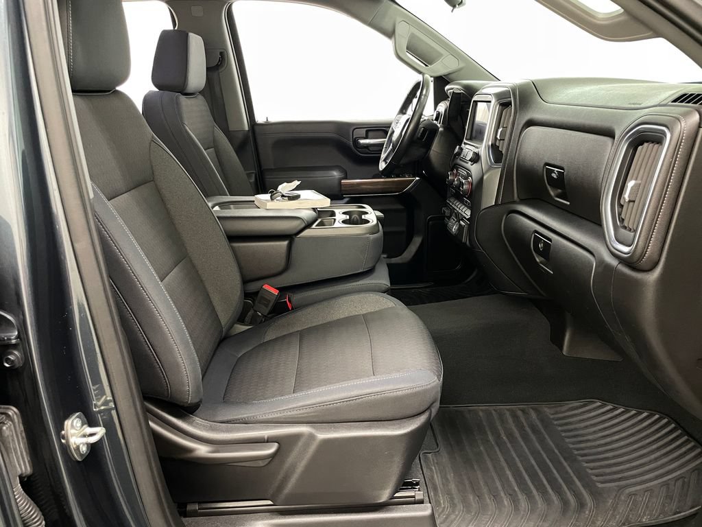 Used 2019 Chevrolet Silverado 1500 LT w/ All-Star Edition AWD/4WD image 35