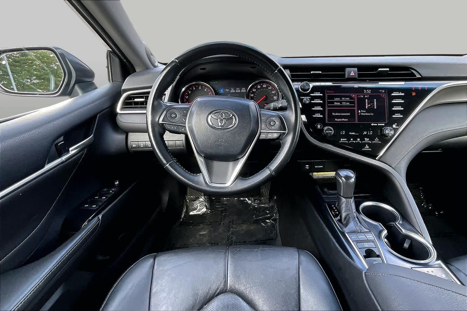 Used 2018 Toyota Camry XSE w/ Audio Package FWD image 6