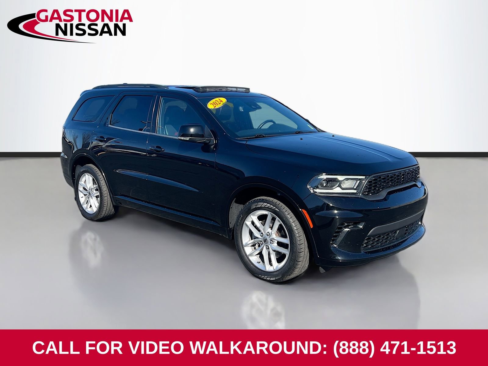 Used 2024 Dodge Durango GT image 1