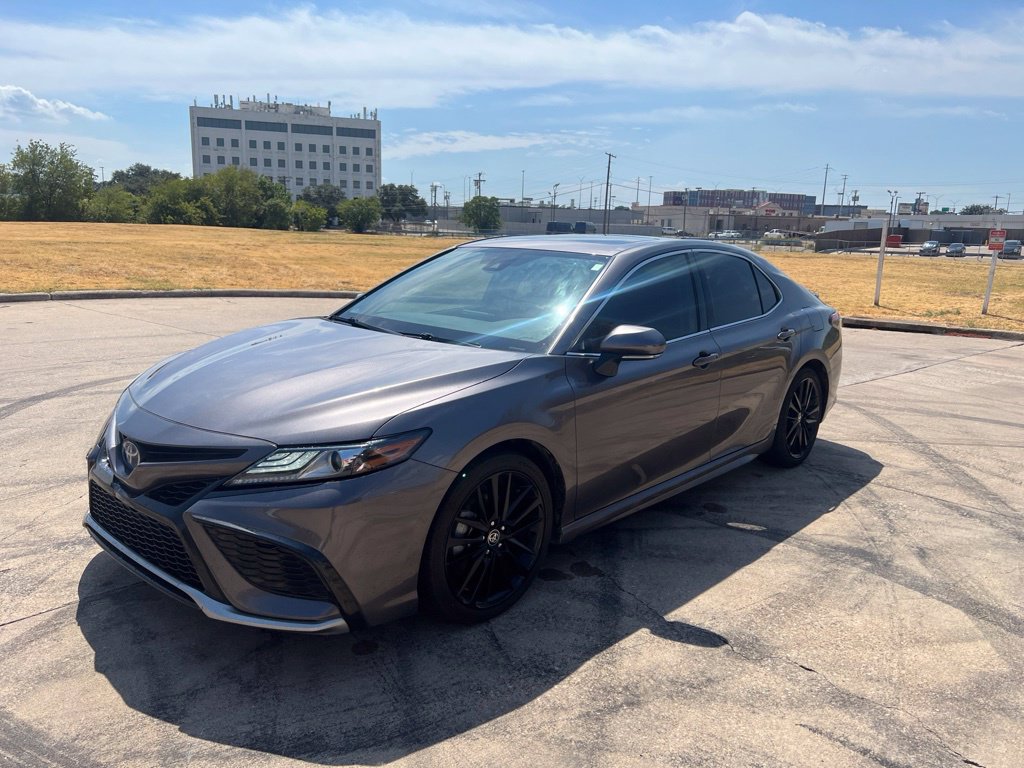 Used 2024 Toyota Camry XSE FWD image 21