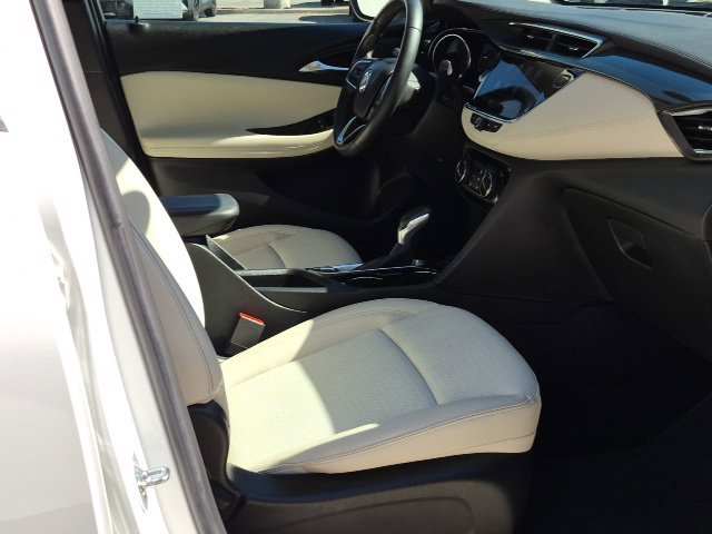 Used 2023 Buick Encore GX Preferred w/ Cold Weather Comfort Package FWD image 21