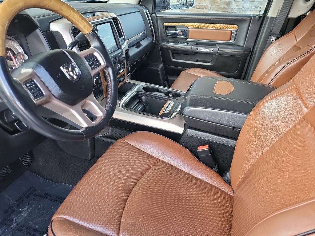 Used 2018 RAM 3500 Laramie Longhorn AWD/4WD image 11